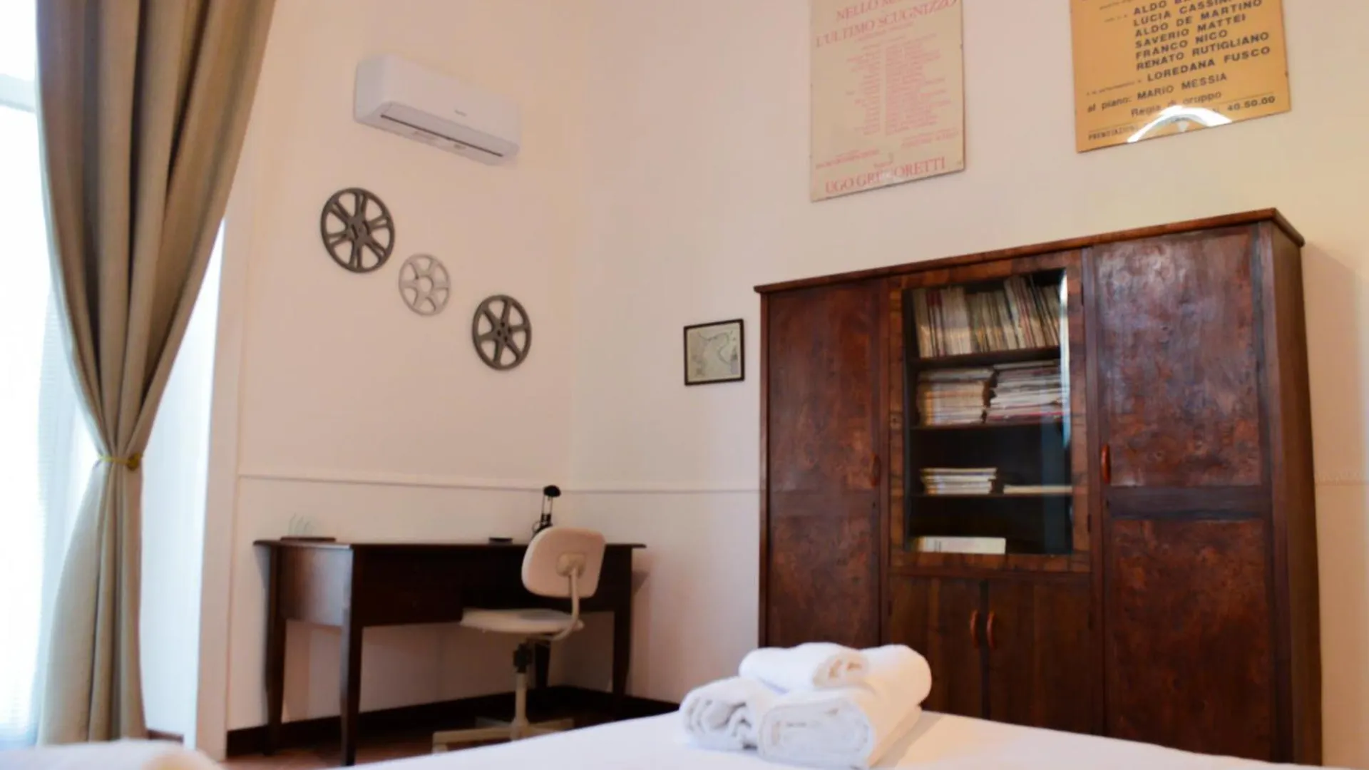 La Casa Di Famiglia Apartment Naples