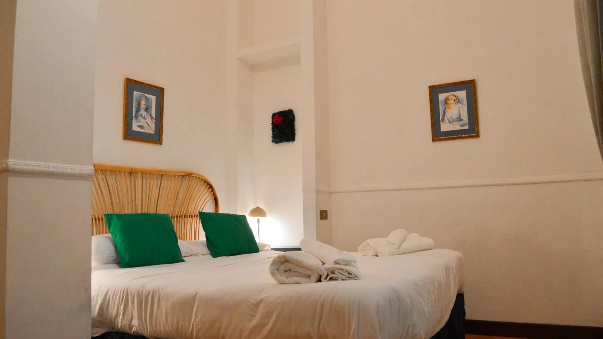 La Casa Di Famiglia Apartment Naples 0*,  Italy