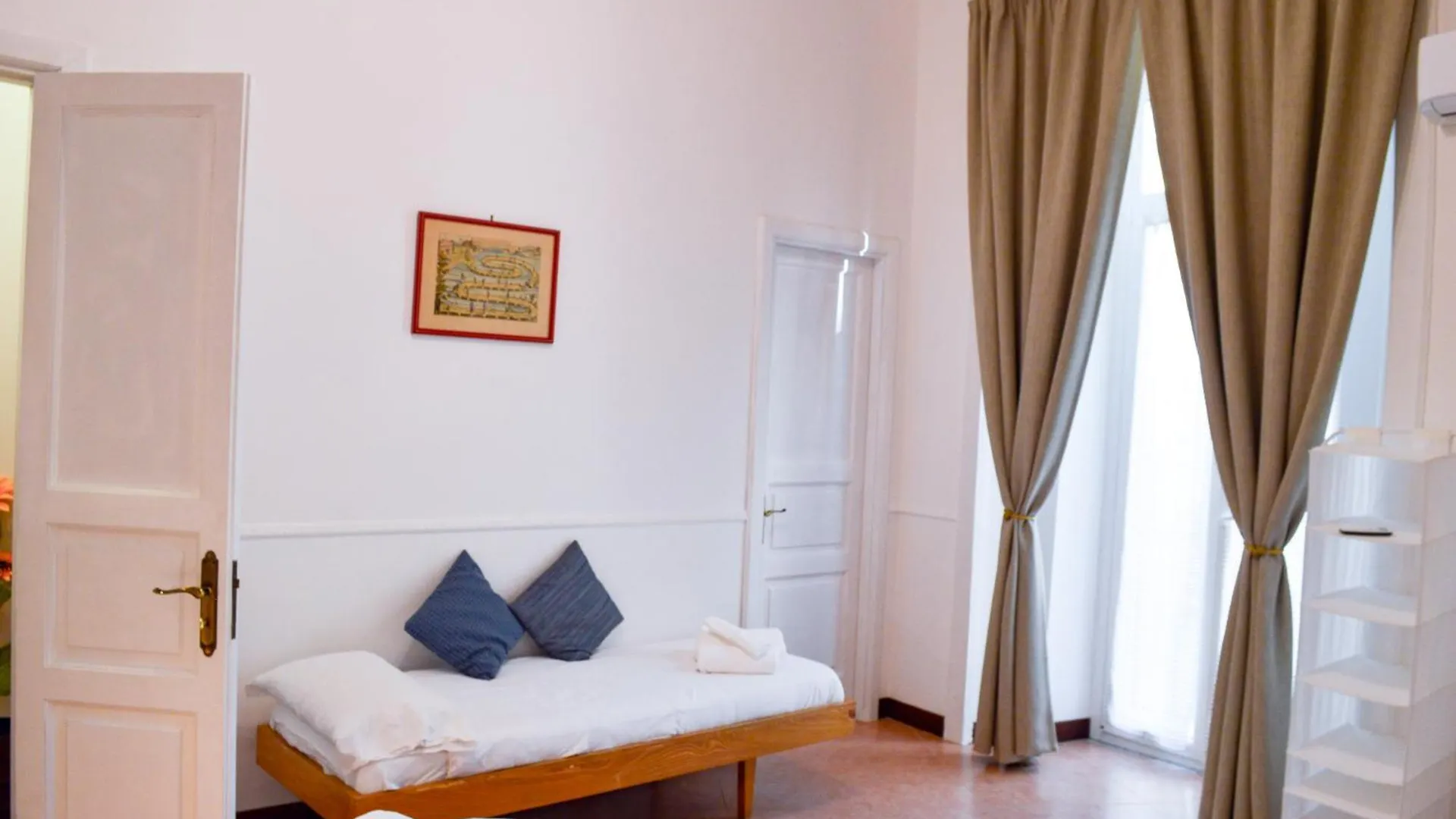 La Casa Di Famiglia Apartment Naples