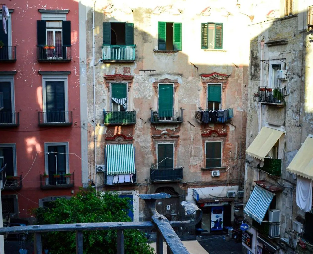 La Casa Di Famiglia Apartment Naples Italy